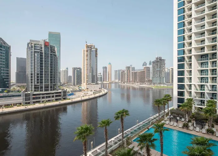 Frank Porter - Damac Maison Prive B