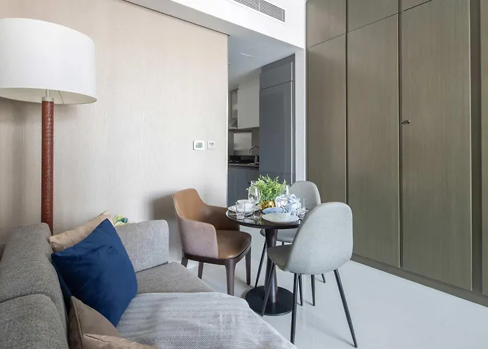 Frank Porter - Damac Maison Prive B
